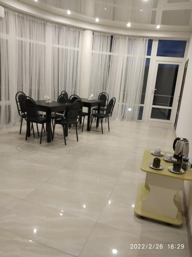 Hotel Paulina Falesti Kültér fotó