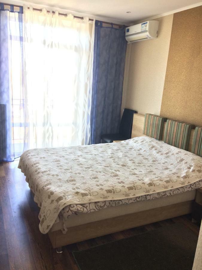 Hotel Paulina Falesti Kültér fotó