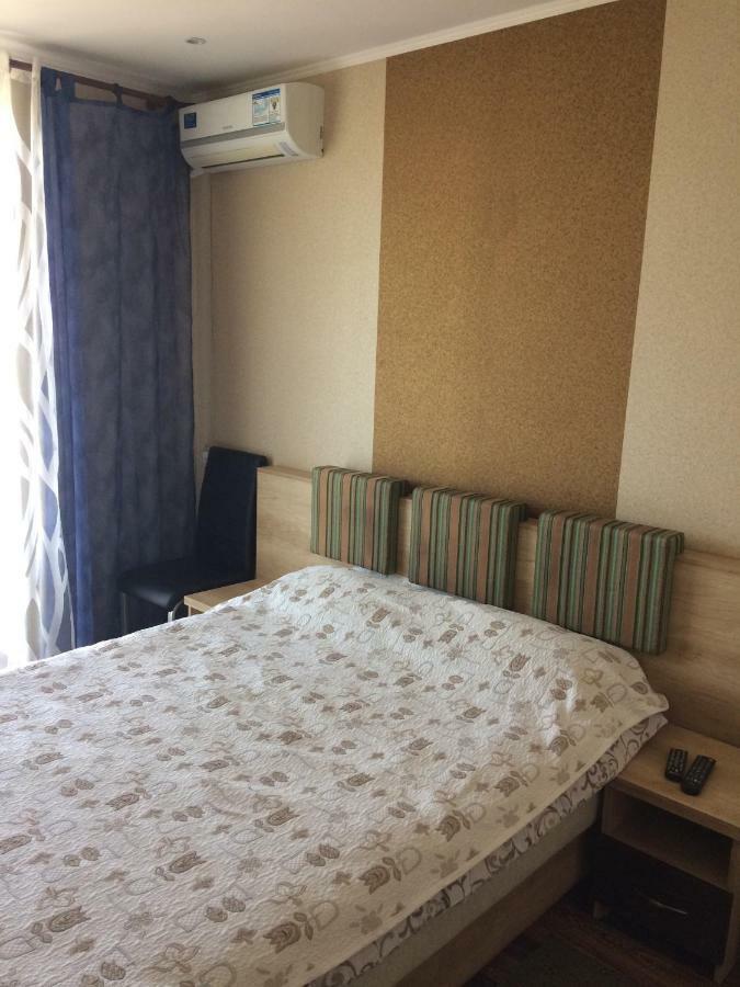 Hotel Paulina Falesti Kültér fotó